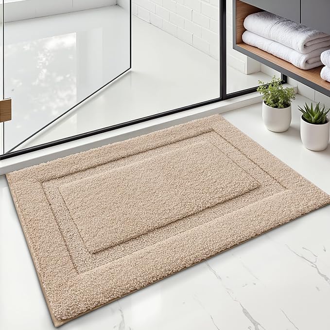 LUMI Ultra Soft Bathroom Rugs Absorbent, Non Slip Bath Mat 20x32, Beige | Machine Washable with Rubber Backing, Quick Dry, Premium Microfiber Plush Carpet for Bathtub and Shower Floor