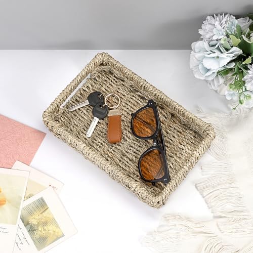 Hipiwe Small Key Basket Bowl for Entryway Organizer Seagrass Wicker Tray