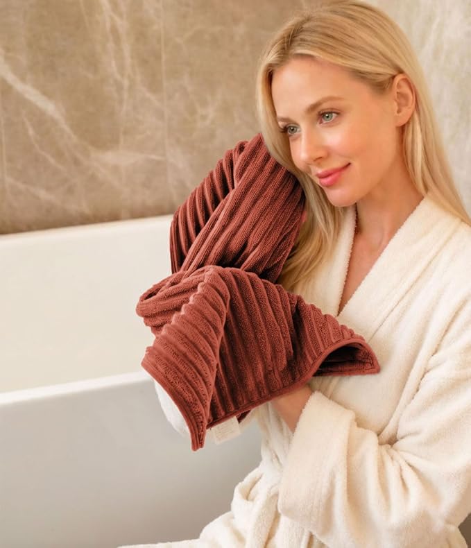 Luxury 3-Piece Quick-Dry Bath Towel Set – Ultra Soft Microfiber Towels | Hand Bath Towels for Bathroom, Pool, Home, Sports Gym & Travel – Elegant Twill Design (14”x 29.6”)