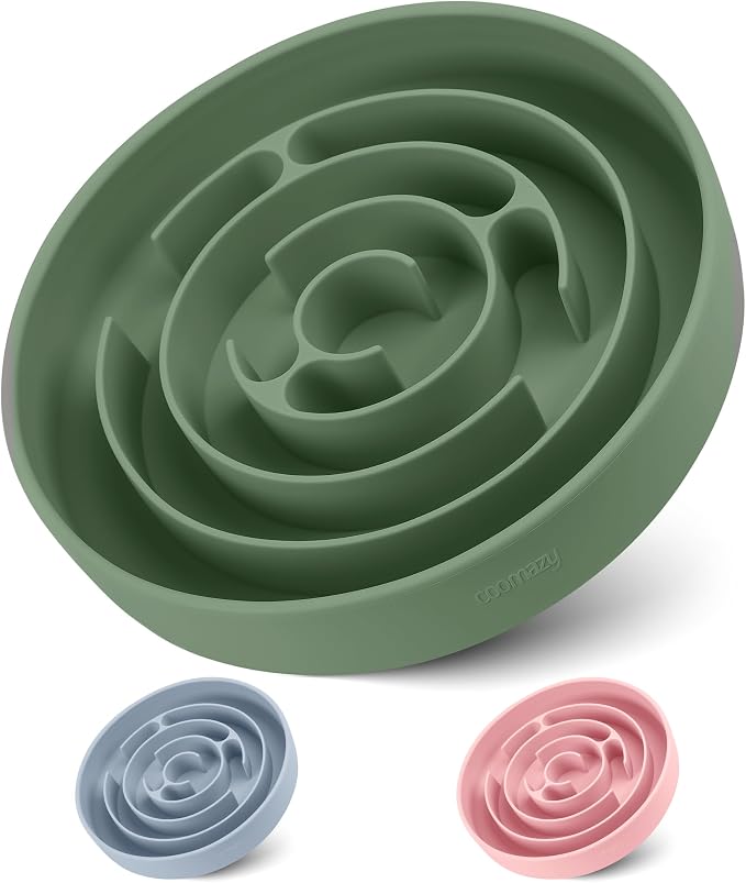 Coomazy Extra Large Slow Feeder Bowl, Silicone Dog Bowl with Suction Cups | Slow Feeder & Non-Slip Design, Boredom and Anxiety Reducer, Suitable for Large Dogs