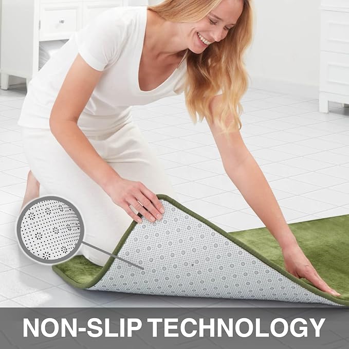 Memory Foam Bath Mat Non Slip Absorbent Super Cozy Velvet Bathroom Rug Carpet (20 inches X 32 inches, Green)