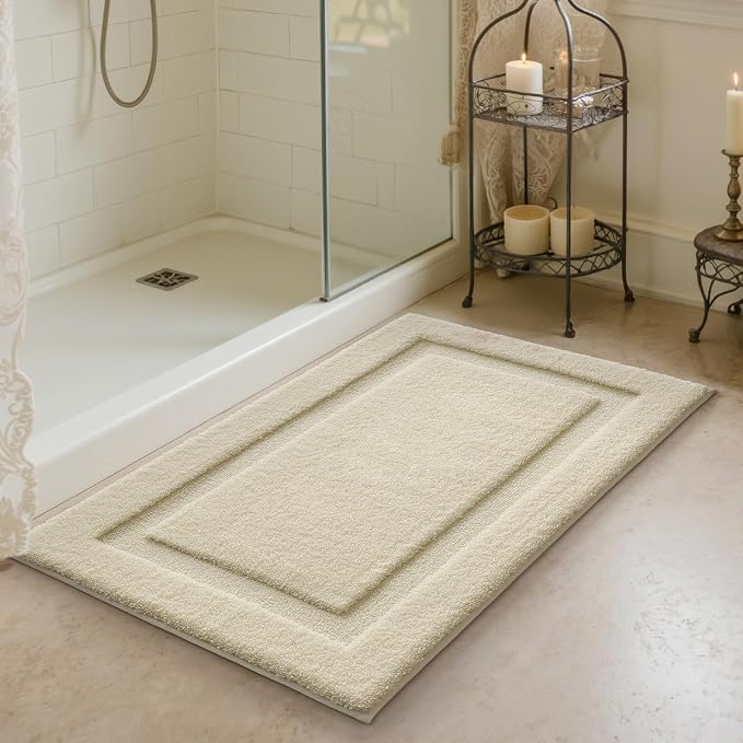LUMI Soft Bathroom Rugs Absorbent, Non Slip Bath Mat 16X24, Ivory White | Machine Washable with Rubber Backing, Quick Dry, Premium Microfiber Carpet for Shower Floor
