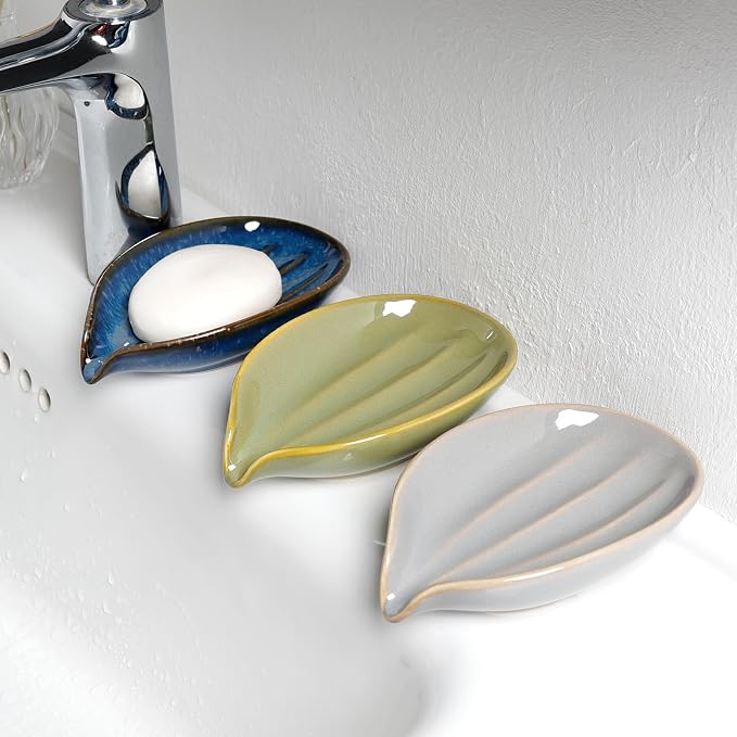 Soap Holder, Self-Draining Soap Dish, Leaf Shape Ceramic Green Bar Soap Holder Drain Soap Dishes for Bathroom Sink Kitchen, Easy to Clean Keeps Soap Dry, ANTIS'S HOME