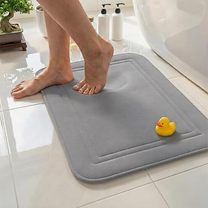 ITSOFT Memory Foam Bath Mat 31x20, Non Slip, Machine Washable, Quick Dry & Absorbent Rugs, Bath Mats for Bathroom Floor, Tub & Shower, Bathroom Rug, Gray