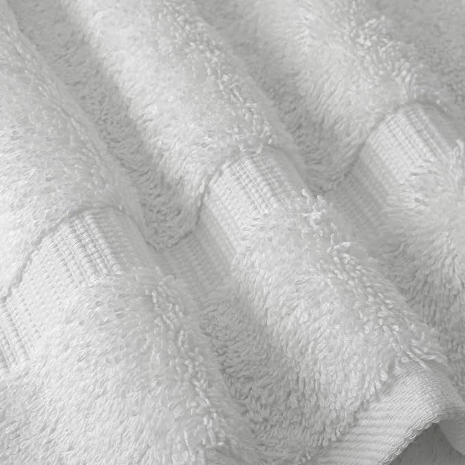 Chakir Turkish Linens 100% Cotton 4-Pack Bath Towels 30x60, White | 100% cotton bath towels, 30x60 extra large, OEKO-TEX certified, soft plush and absorbent