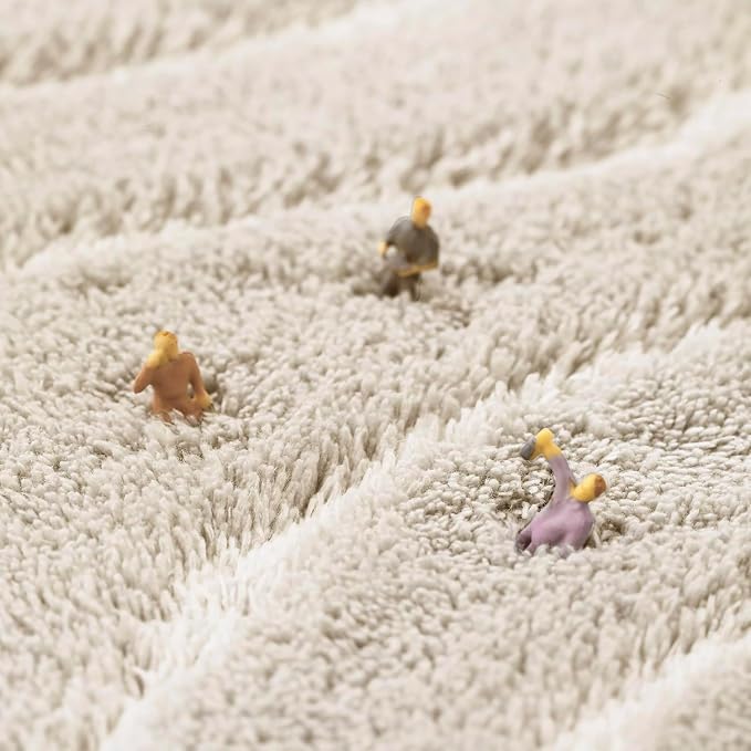 MINIDEAR Bathroom Rugs 24x17 Beige - Thick Memory Foam Bath Mat, Ultra Soft & Plush Fluffy, Non-Slip, Quick Dry, Absorbent Washable Floor Microfiber Mat for Tub, Home Decor Accessories