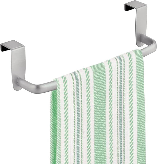 mDesign Steel Metal Wire Over Cabinet Towel Rack Storage Organizer - Hang on Cabinet or Door - Towel Bar Holder for Kitchen - Holds Hand Towels, Washcloths - Spira Collection - Silver