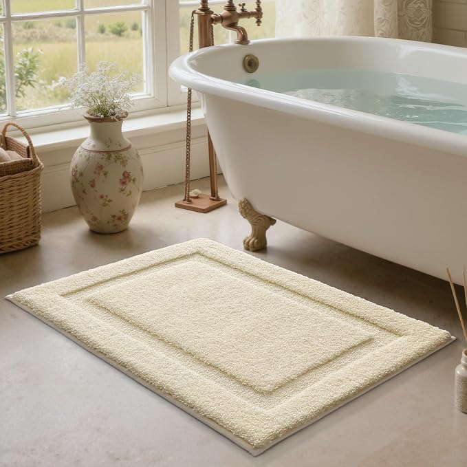 LUMI Soft Bathroom Rugs Absorbent, Non Slip Bath Mat 16X24, Ivory White | Machine Washable with Rubber Backing, Quick Dry, Premium Microfiber Carpet for Shower Floor