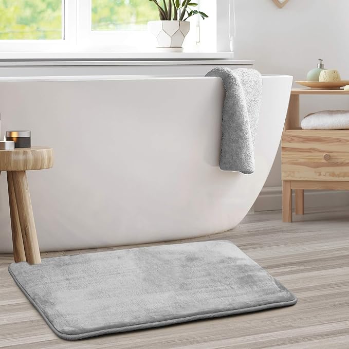 Clara Clark Bathroom Rugs, Velvet Memory Foam Bath Mat, Non-Slip, Machine Washable Bath Rugs - Dries Quickly, Ultra Soft Plush Bath Mats for Bathroom, 20 x 32, Silver