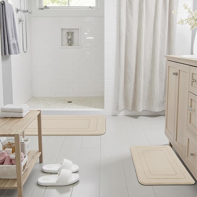 Cupic Cupid Super Soft Memory Foam Bath Mat, Khaki Bathroom Rugs, Non Slip Bath Mats for Bathroom Floor, Machine Washable Rugs for Shower & Tub, Quick Dry Bath Carpet for Decor, 24" x 36"
