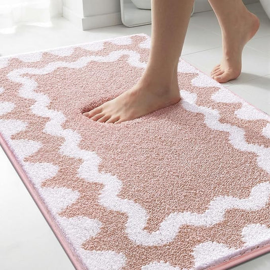 Findosom Scalloped Bathroom Rug, 32" x 20" Absorbent Non-Slip Bath Mat | Super Soft Microfiber Shaggy Washable Bath Rugs for Bathroom, Floor, Tub, Shower, Entryway and Kitchen, Pink