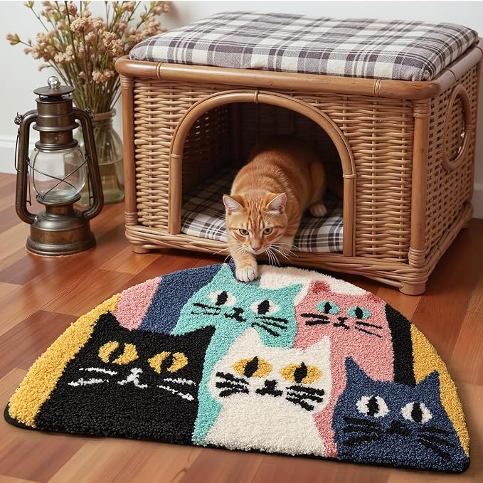 LUMI Cute Cat Bathroom Rug, Soft Absorbent Microfiber Bath Mat, Non-Slip for Kids Bathroom, Shower, Entryway, Bedroom, Machine Washable, Kawaii Cat Floor Mat, 20"x32"