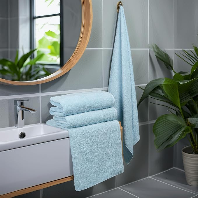 4 Piece Extra Large Bath Towels 30 x 60 Inches, Sky Blue | 100% Cotton, Larger & Lighter Weight, Quicker to Dry, Super Soft and Absorbent, Perfect for Bathroom