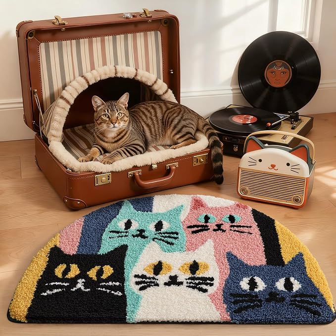 LUMI Cute Cat Bathroom Rug, Soft Absorbent Microfiber Bath Mat, Non-Slip for Kids Bathroom, Shower, Entryway, Bedroom, Machine Washable, Kawaii Cat Floor Mat, 20"x32"