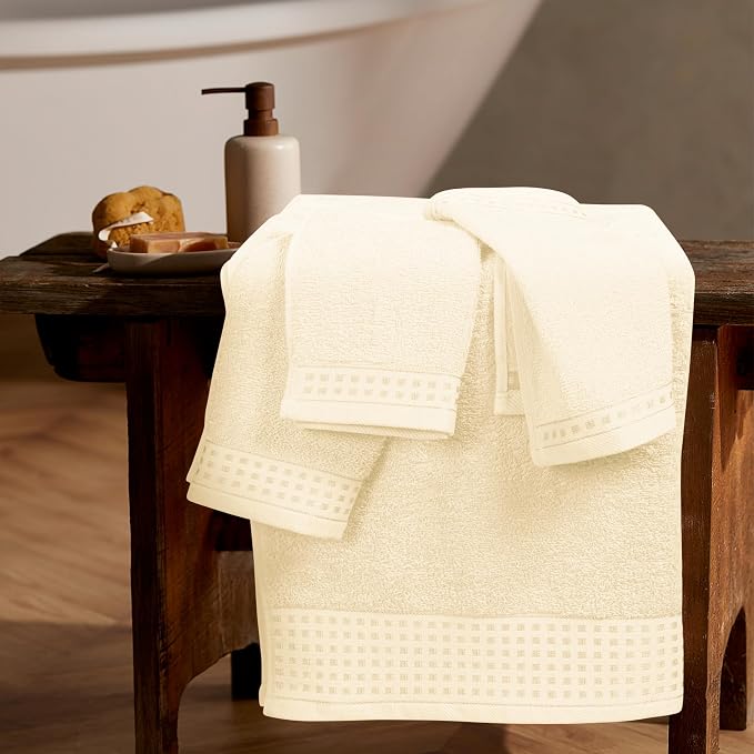 GLAMBURG Ultra Soft 3 Pack Cotton Towel Set, Contains a Bath Towel 28x55 inch, a Hand Towel 16x24 inch & a Wash Coth 12x12 inch, Ideal Everyday use, Compact & Lightweight - Ivory