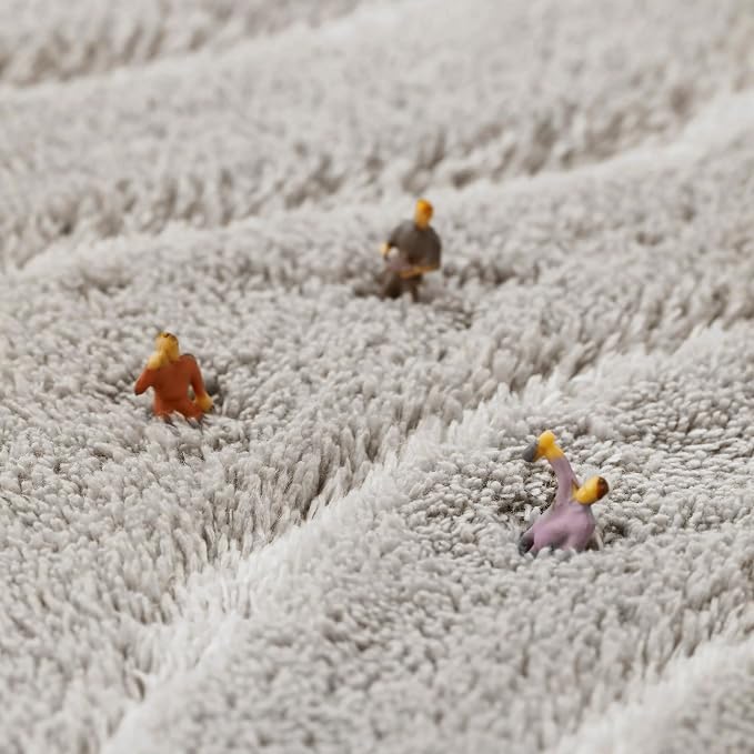 MINIDEAR Bathroom Rugs 24x17 Tan - Thick Memory Foam Bath Mat, Ultra Soft & Plush Fluffy, Non-Slip, Quick Dry, Absorbent Washable Floor Microfiber Mat for Tub, Home Decor Accessories