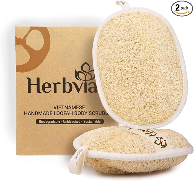 Natural Loofah Exfoliating Body Scrubber Pads for Bath and Shower | Made from 100% plant-based Vietnamese loofah to exfoliate and cleanse skin during baths and showers.