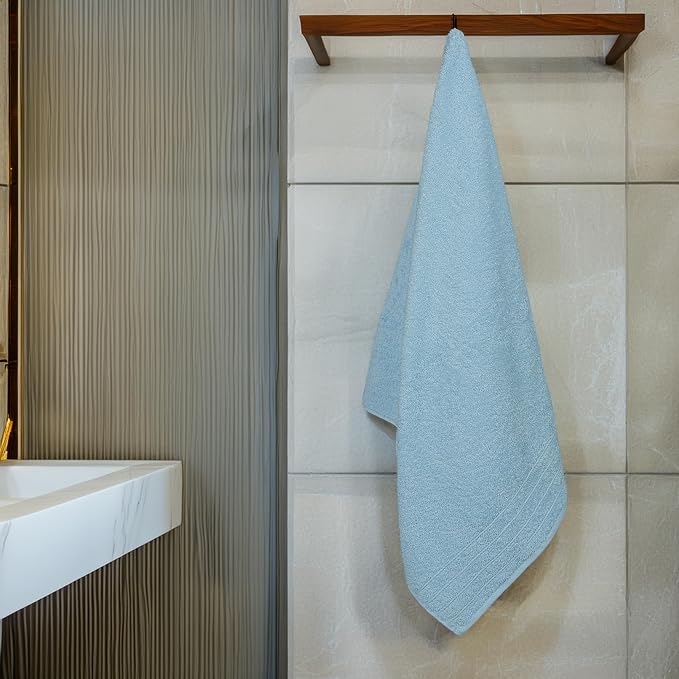 4 Piece Extra Large Bath Towels 30 x 60 Inches, Sky Blue | 100% Cotton, Larger & Lighter Weight, Quicker to Dry, Super Soft and Absorbent, Perfect for Bathroom