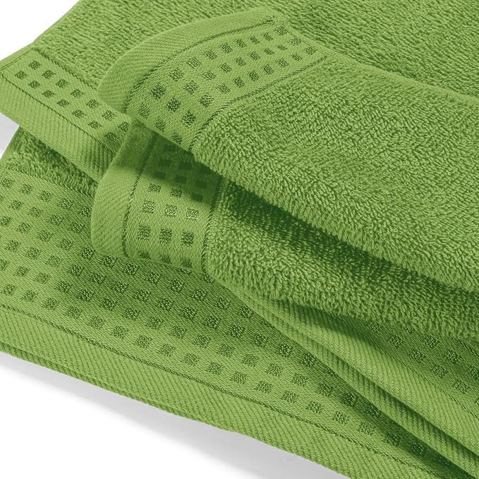 GLAMBURG Ultra Soft 3 Pack Cotton Towel Set, Contains a Bath Towel 28x55 inch, a Hand Towel 16x24 inch & a Wash Coth 12x12 inch, Ideal Everyday use, Compact & Lightweight - Kiwi Green